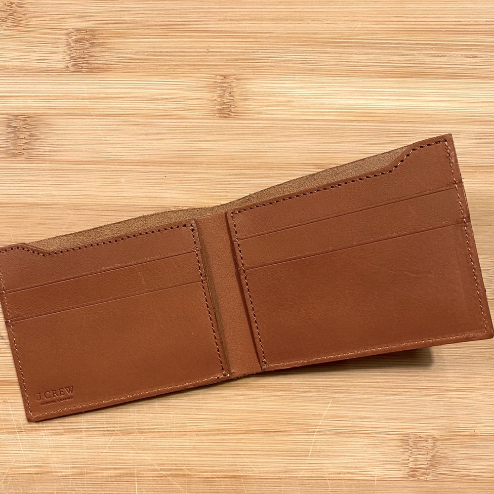 NWT Men’s J Crew Leather Bifold Wallet